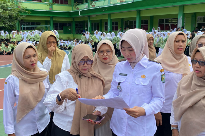 Kepala Dinas Pendidikan dan Kebudayaan Provinsi Kalbar, Rita Hastarita