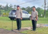 Kepala Pelaksana (Kalaksa) BPBD Kabupaten Sanggau, Didit Richardi, memimpin apel gabungan pada Senin, 25 Mei 2026, di halaman kantor BPBD Kabupaten Sanggau