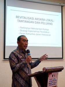 Pimpinan Umum Redaksi Metro Voice, Tomi, S.Pd., M.E., menjadi pembicara dalam acara Kuliah Umum